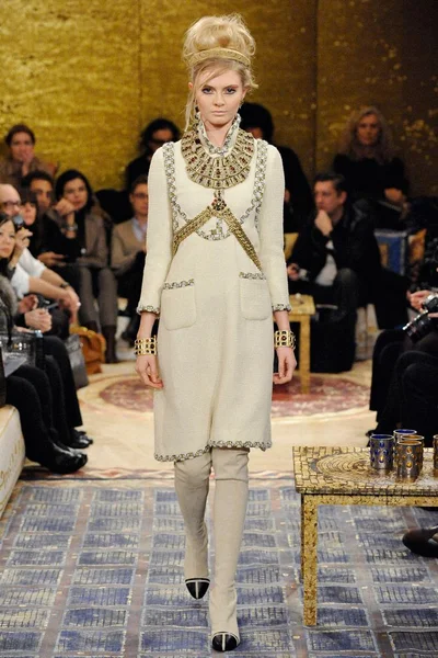 Look 58
